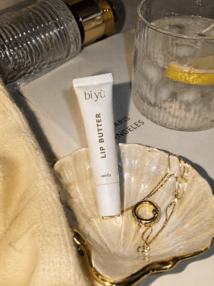 Aesthetic product video showcasing Bi Yu Lip Butter and charm